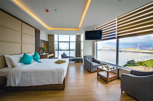 King Room With Lake View